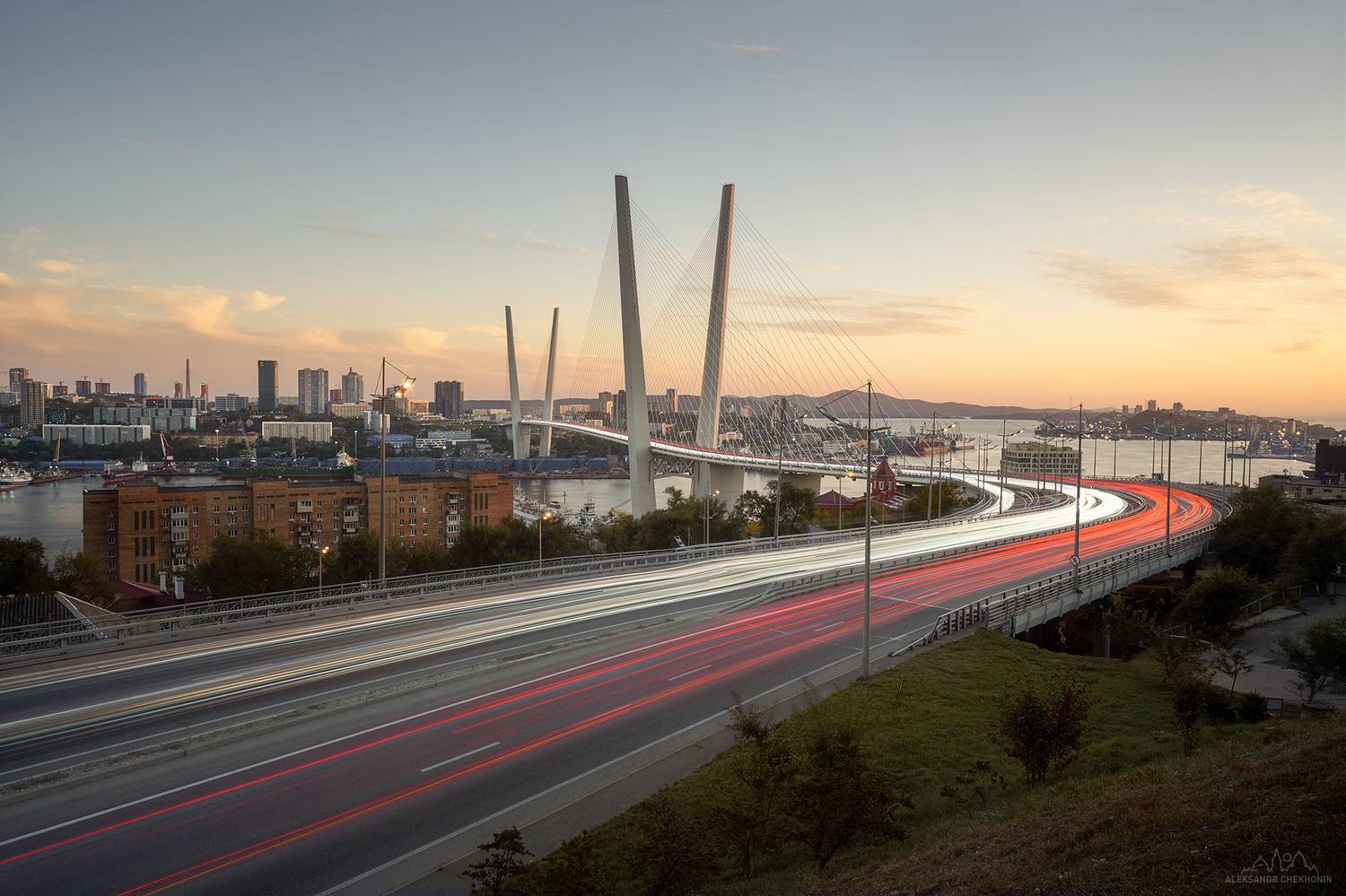 Владивосток, золотой мост,вечер, Чехонин Александр