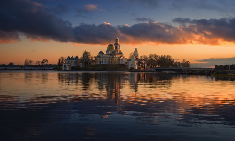 Нило-Столобенская пустыньphoto preview