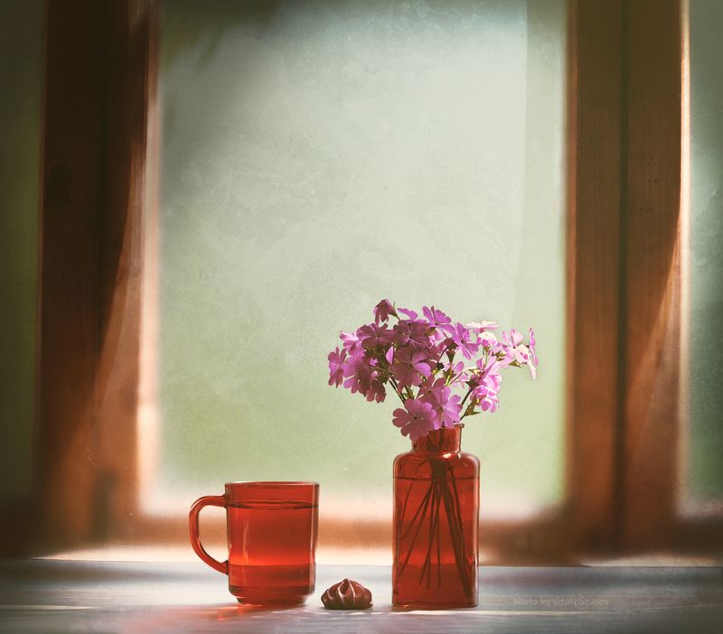 цветы, чай, натюрморт, напиток, аромат, вкусно, flowers, still life, drink, tea, delicious, bouquet , flowers Цветы и чашка чая..photo preview