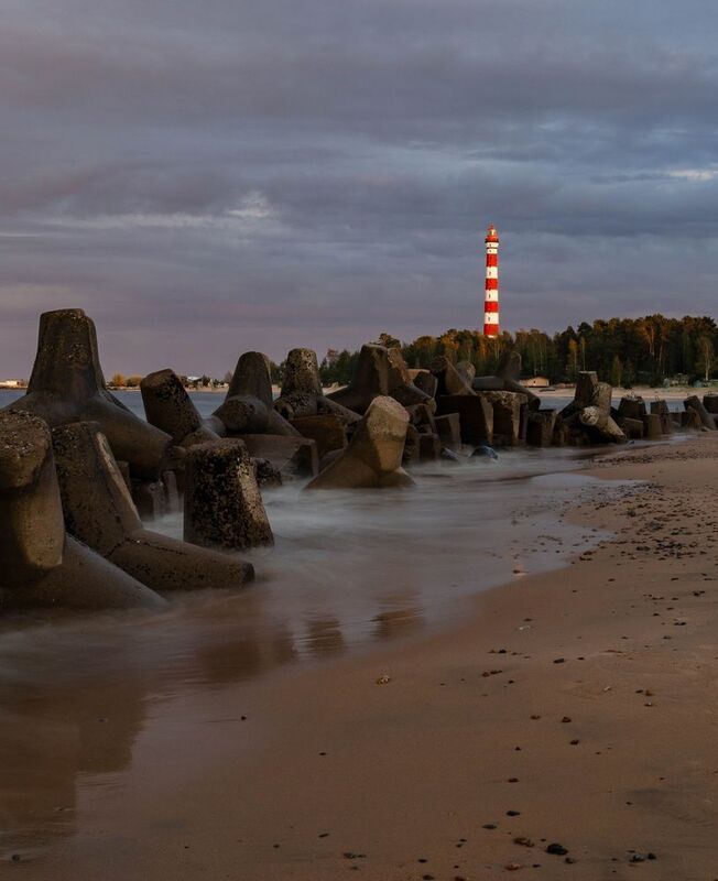 озеро, ладожское озеро, волны, закат, маяк, закат, пейзаж, санкт-петербург, спб, питер, lighthouse, waves, sunset, lake, cloud, sky, небо, облака, пляж, beach, осиновецкий маяк Закат на Осиновецком маякеphoto preview