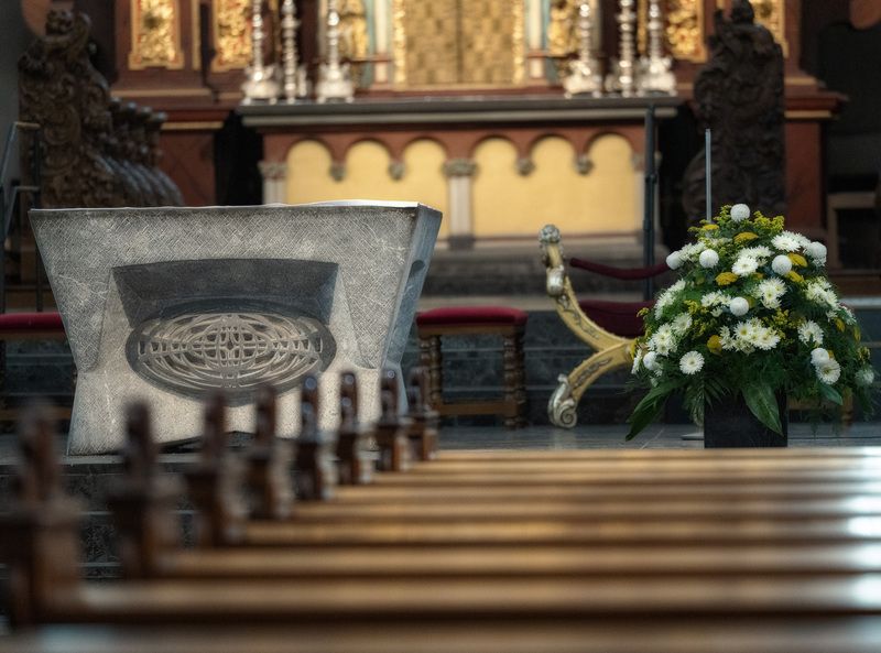 KIRCHE WERDEN 799 Jahrephoto preview