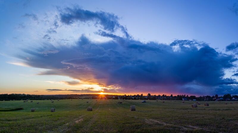 Грозовое облакоphoto preview