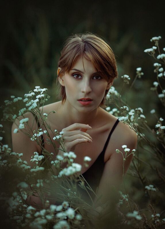 Алинаphoto preview