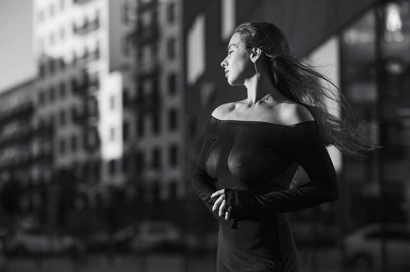 чб, прозрачное платье, город, утро, эротика скромностьphoto preview