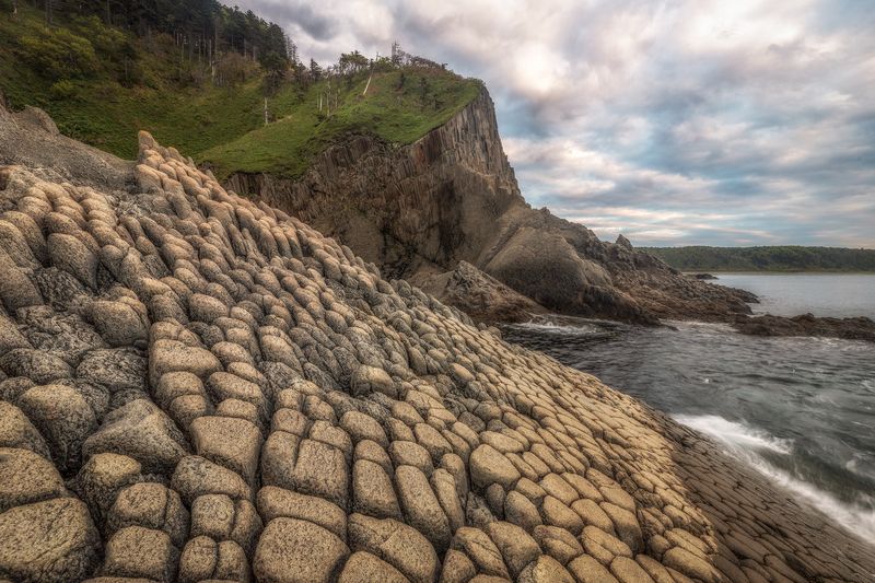 Курильские острова Мыс Столбчатый, Кунаширphoto preview
