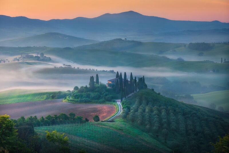 Tuscany, photography, trip, outdoors, landscape, fog, sunrise, italy, canon Flowing Fogphoto preview