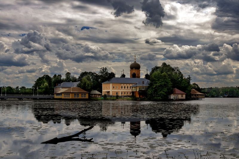 Покровская Свято-Введенская Островная пустынь Покровская Свято-Введенская Островная пустыньphoto preview