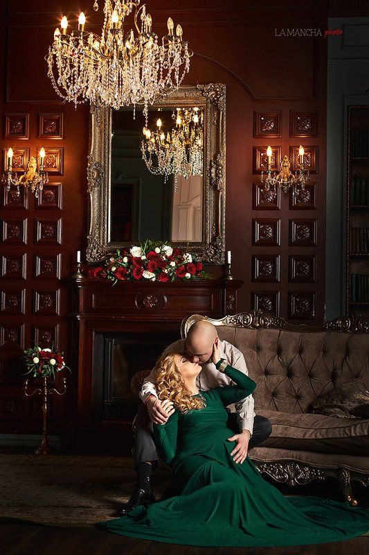 Беременность, Люстры, Ожидание, Студия, Хрустальная люстра Вместеphoto preview