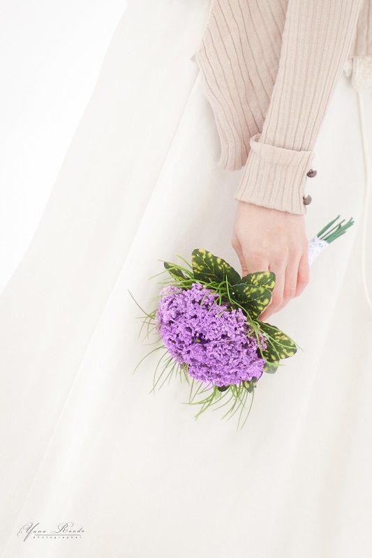 winter, girl, portrait, dress, white dress, the bride, wreath, flowers, lilac, bouquet, walk, lake, snow, water, cold, forest, trees, tree, bush, hairstyle, hair, makeup, зима, девушка, портрет, платье, белое платье, невеста, венок, цветы, сиреневый, буке Дианаphoto preview