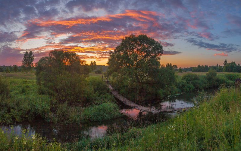 рассвет , облака , река , мостик , поле, лето photo preview