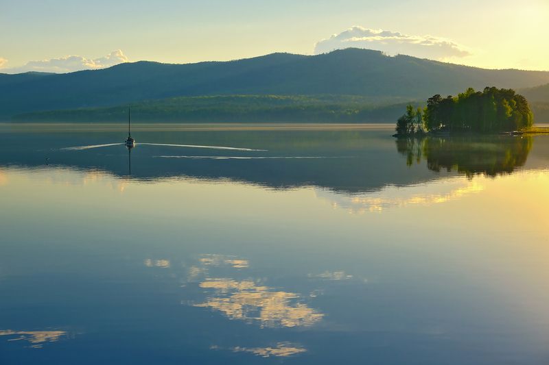 Вечер на озере Тургоякphoto preview