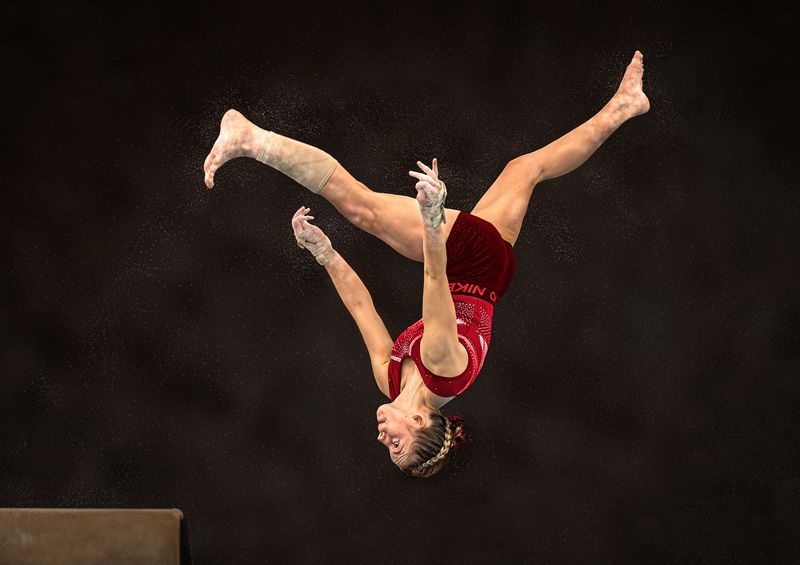 #sports #sports_photography #gymnastics # Fearless dismountphoto preview