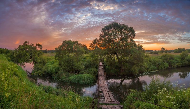 мостик, река, рассвет , облака, лес , поле, лето photo preview