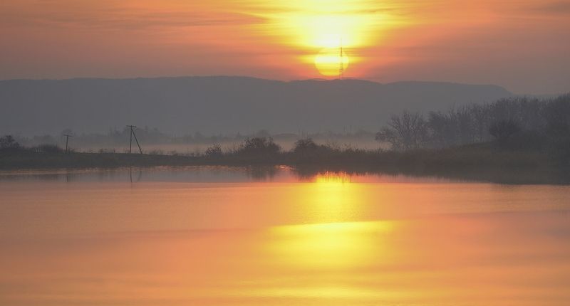 Красный рассвет фото превью