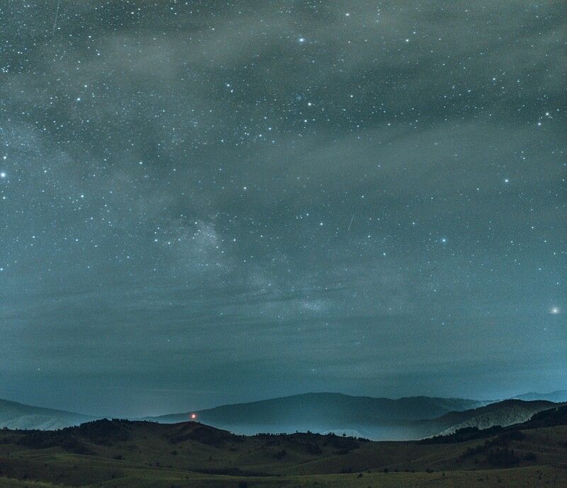 Горы, ночное небо, звезды, млечный путь, лес, Алтай Горный Алтайphoto preview