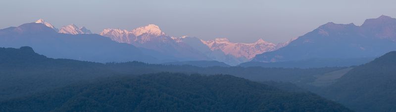 рассвет, кавказ, горы, кбр, нартия, нальчик, ак-кая, безенги Большой Кавказский хребетphoto preview