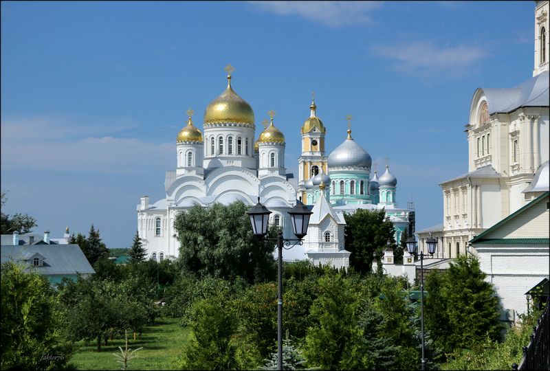 город, архитектура,  храм, монастырь Дивеевоphoto preview