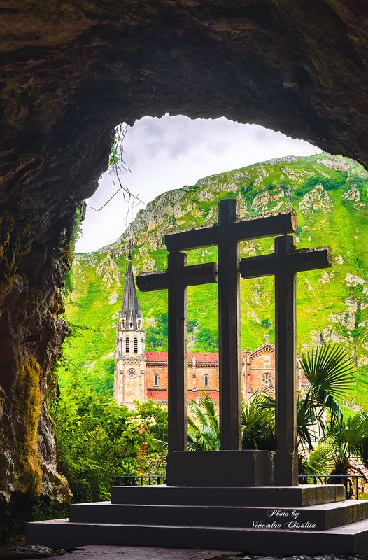 Остановился. Вдохнул. Снял...photo preview