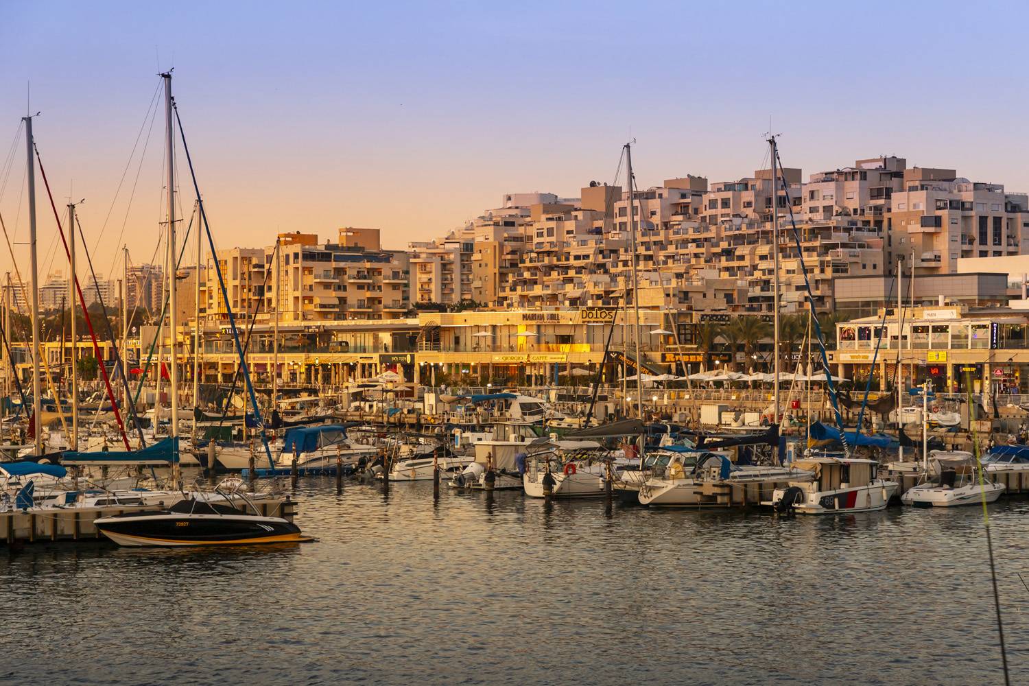 sunset in Marina. Автор: Nikolay Tatarchuk sea, seascape, sunset, landscape, beach, marina, rocks, Nikolay Tatarchuk