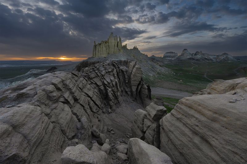 горы, закат, Казахстан Горные замкиphoto preview