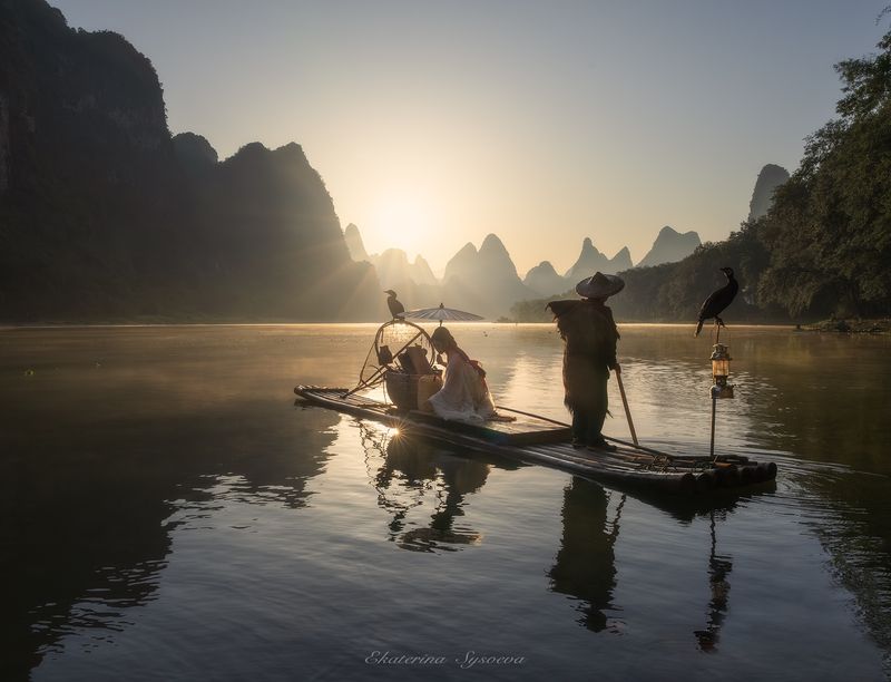 Рассвет на реке Лиphoto preview