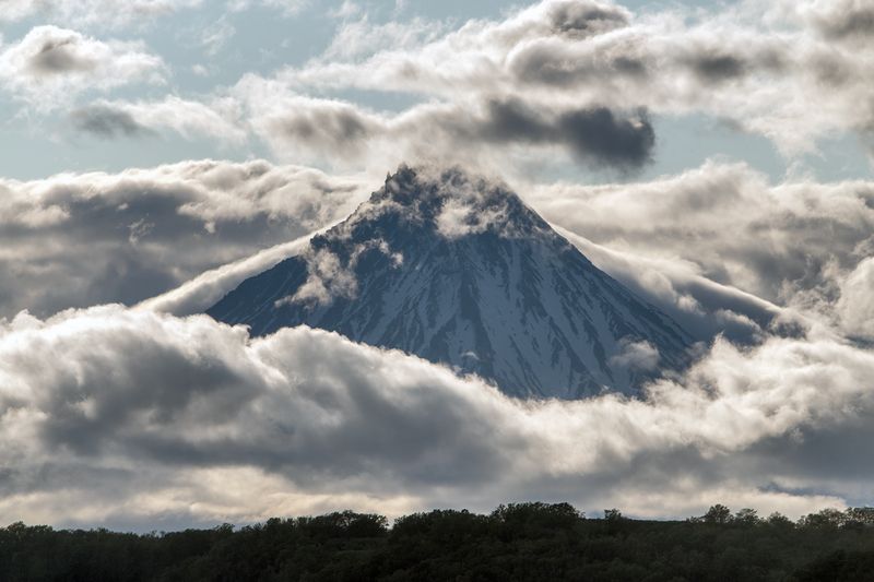 Когда вулкану холодно (Кроноцкая сопка)photo preview