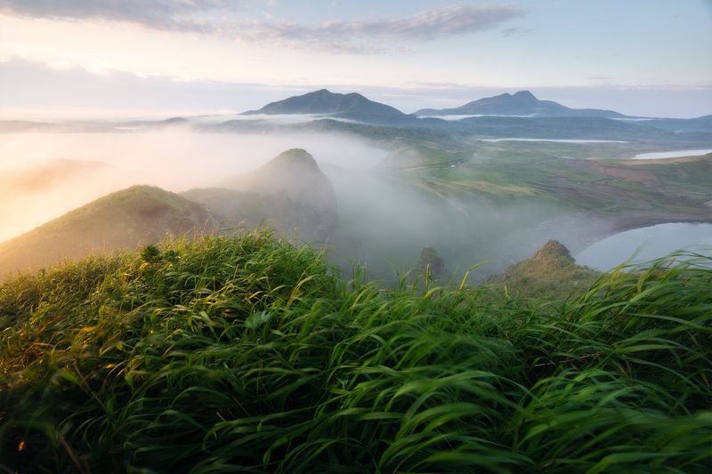 кунашир, сахалин, сахалинская область, курилы, курильские острова, лагунное, бухта первухина, вулкан менделеева, kuril islands, far east, дальний восток, kunashir, охотское море, южные курилы Озеро Лагунное, бухта Первухина, Кунаширphoto preview