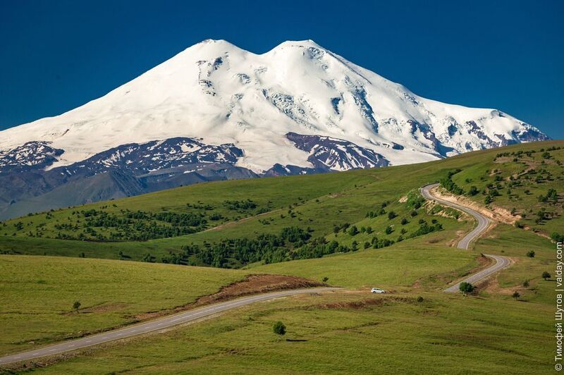 эльбрус Дорога на Эльбрусphoto preview