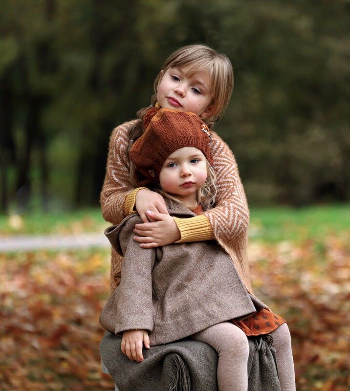 Сёстры фото превью