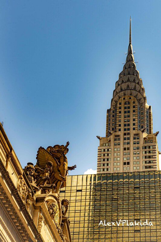 The Two Grandsphoto preview