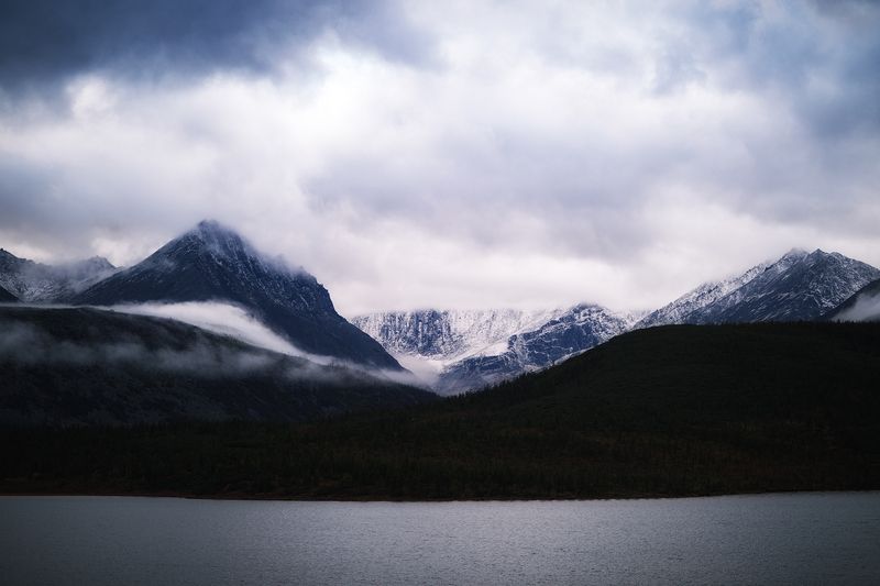 Колыма, Джека Лондона, горы, непогода, снег Утро на Колыме фото превью