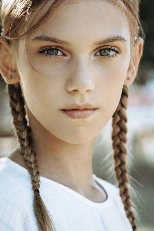 Портрет фото превью