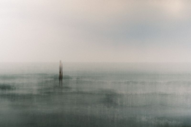 Кто-то. Почти никто. Ничегоphoto preview