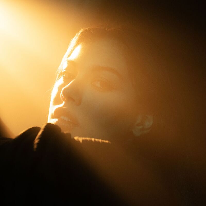 #girl #light # MAHTABphoto preview