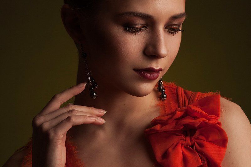 сережки, девушка, модель, портерт Сережкиphoto preview