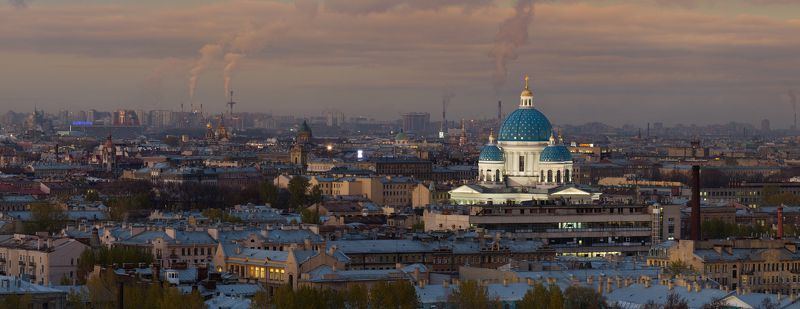 Троицкий собор. Возвышаясь над городом.photo preview