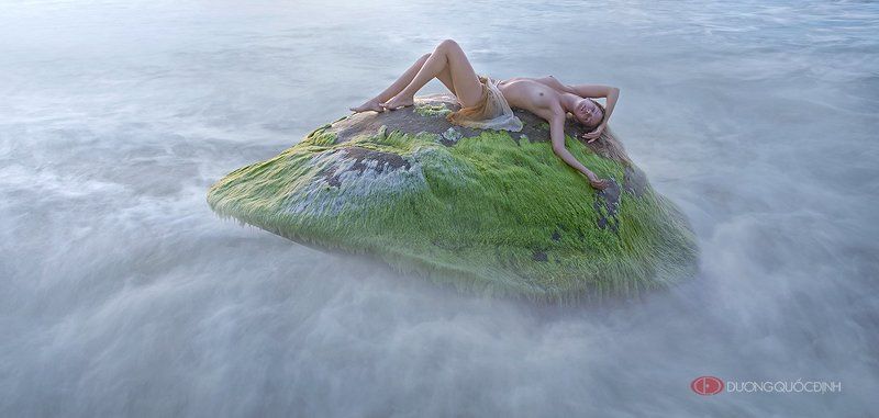 Art nudephoto preview