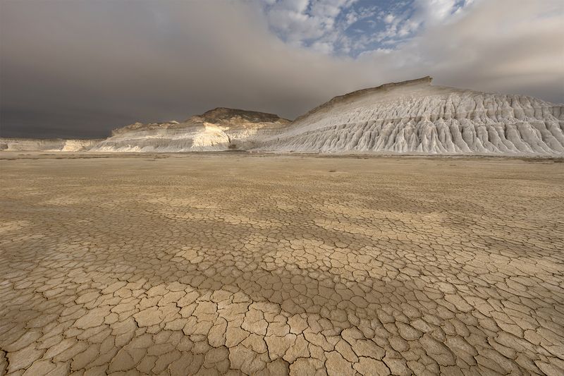 горы, солончак, рассвет, Казахстан Солончакphoto preview