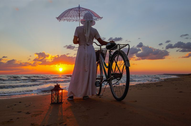 море волны пейзаж вода облака тучи  утро восход На море фото превью