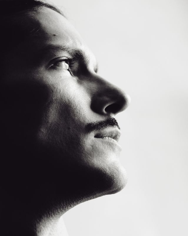 Luis Arturophoto preview