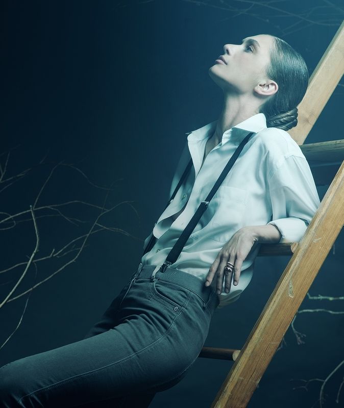 Obey the QUEENphoto preview