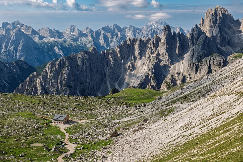 Где-то в горахphoto preview