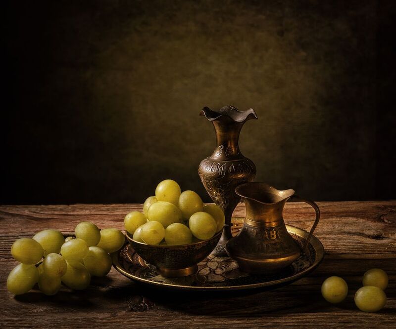 н Натюрморт с виноградомphoto preview