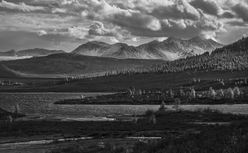 Речушка в озеро впадает...photo preview