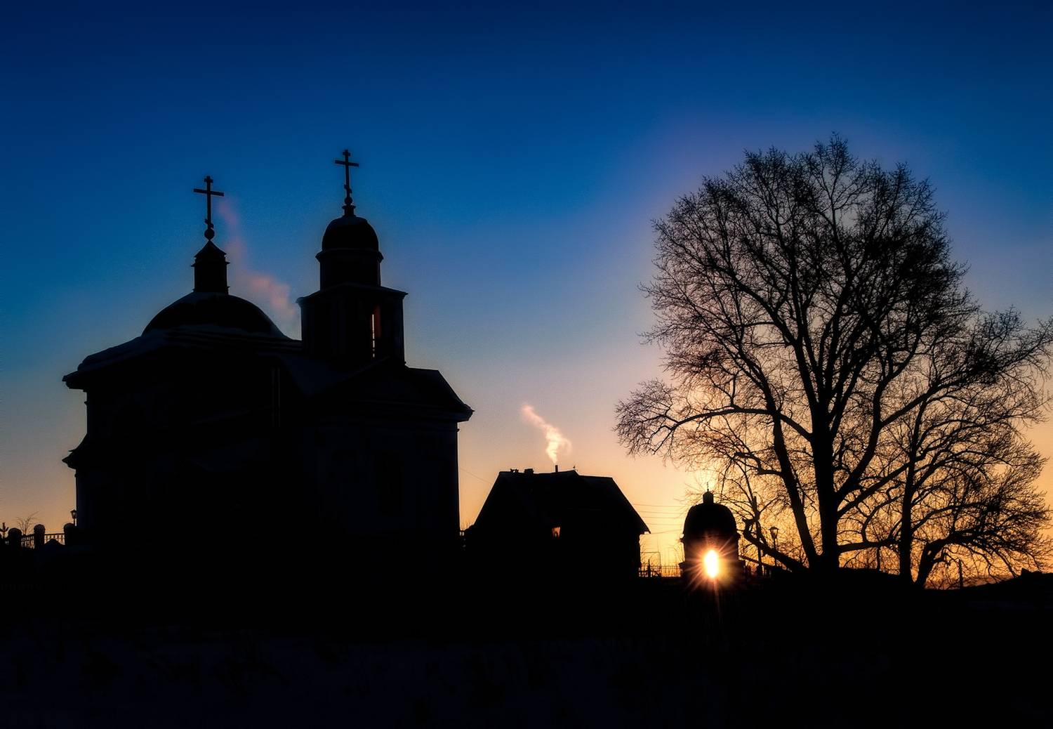 Свет в оконце. Автор: Vladim Bormotov , Vladim Bormotov