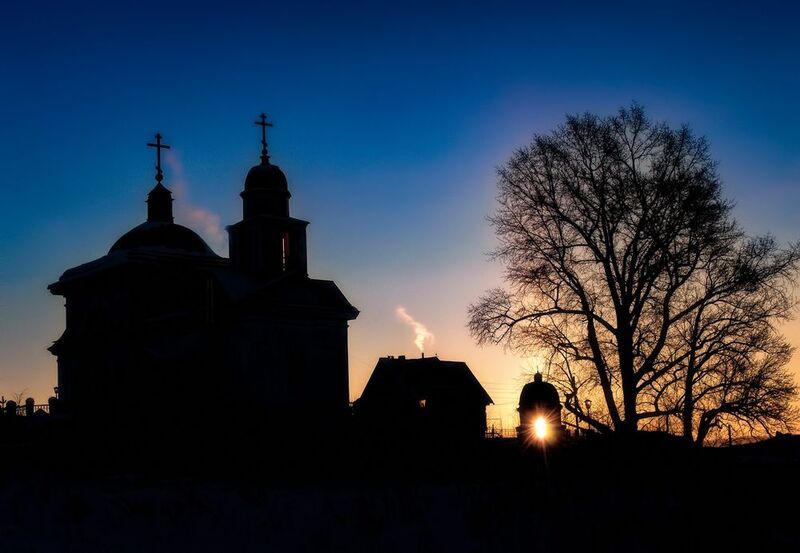 Свет в оконцеphoto preview