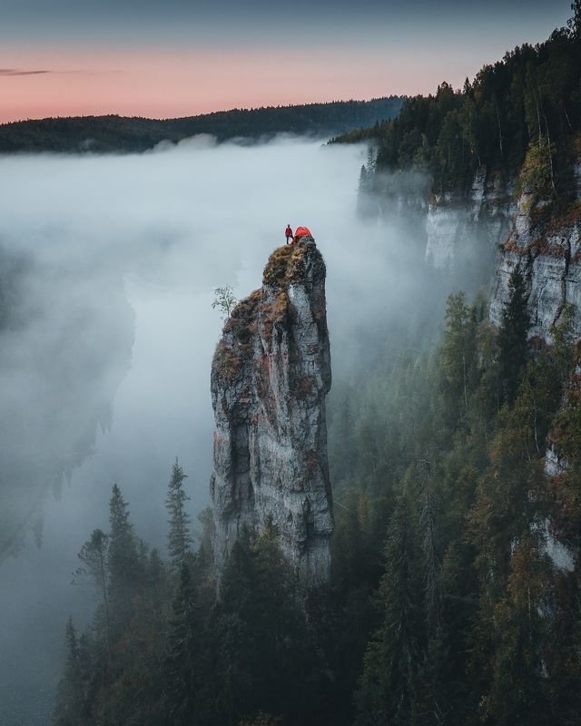 Когда в разгар сезона наконец-то нашел идеальное место для палаткиphoto preview