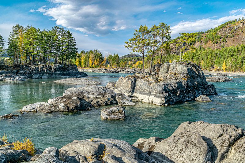 катунь, горный алтай Катунь в начале осениphoto preview