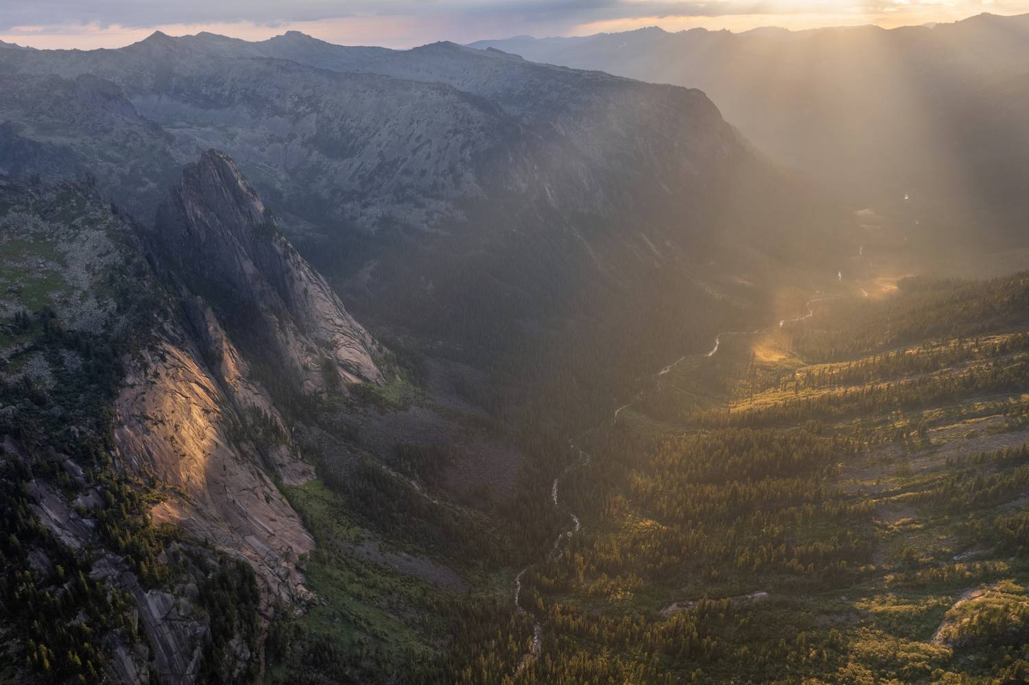 Сумеречный свет. Автор: Нерозя Александр ергаки, саян, красноярский край, природа, парк, красноярск, сибирь, Нерозя Александр