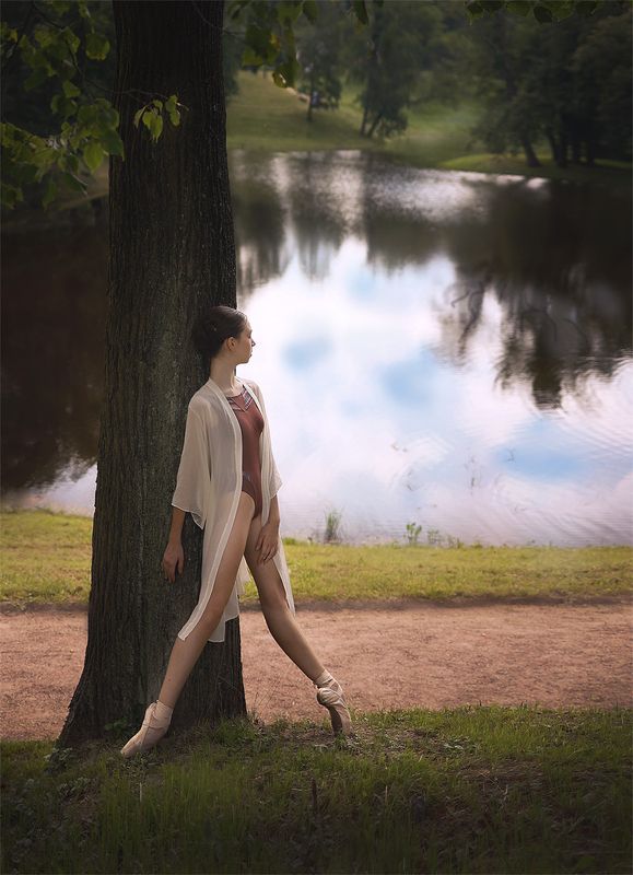 девушка, красивая, балерина, балет, фигура, природа, силуэт, пейзаж, фотография Балет в эскизах. Дианаphoto preview